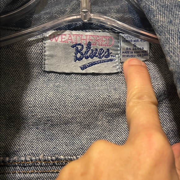 Weathered Blues Vgt acid Jean jacket. 80’s-90’s. Small but oversized. - Picture 3 of 9